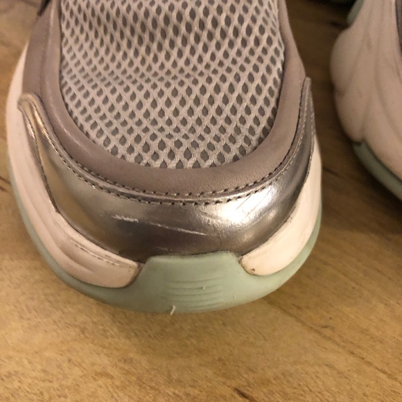 Soul Speed Maverick Silver and White Loafers - W8/M6 generous - Picture 13 of 16